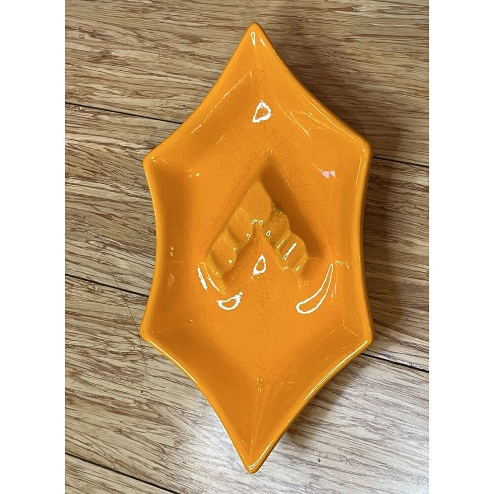 Royal Haeger Ashtray 138 Pottery Retro Vintage Mid Century Modern MCM Orange